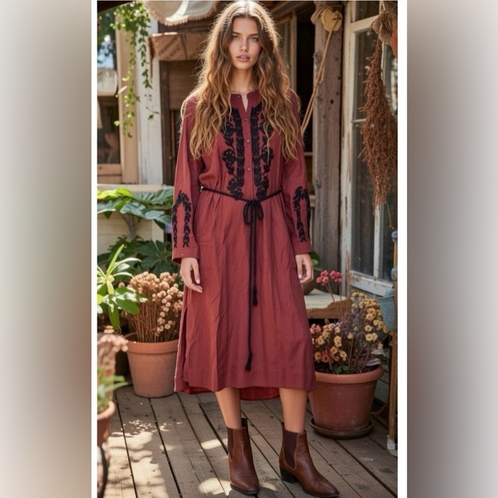 EX VOTO VINTAGE IVY CAFTAN WINE/BLACK